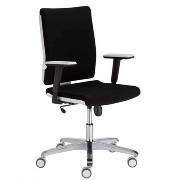 Uredska stolica NOWY STYL Madame